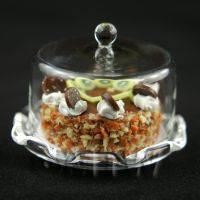 Miniature Glass Cake Stand (K) and KIWI Cake set
