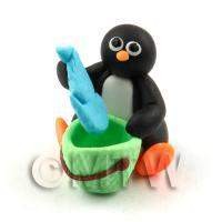 Dolls House Miniature Fun Penguin Figurine (1)