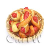 7 Dolls House Miniature Sausage Wraps In A Small Basket