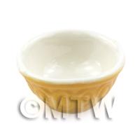 Medium size Old Style 2 Colour Mixing Bowl 