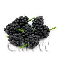 Dolls House Miniature Bunch of Black Seedless Grapes