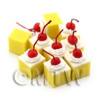 Dolls House Miniature Large Lemon Sponge Square With A Cherry